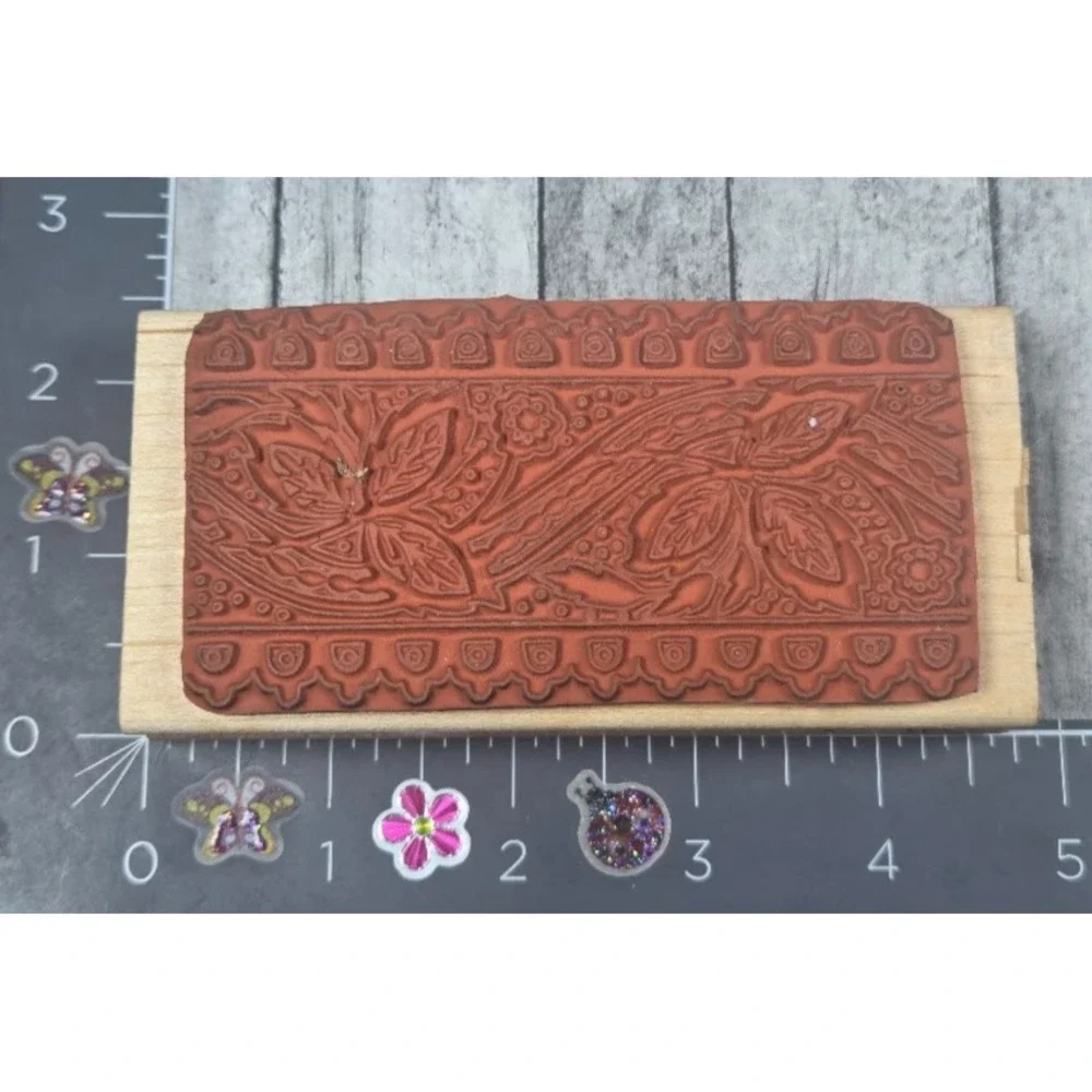 Rubber Stampede Cynthia's Lace Strip A339F Rubber Stamp Wood #Q42
